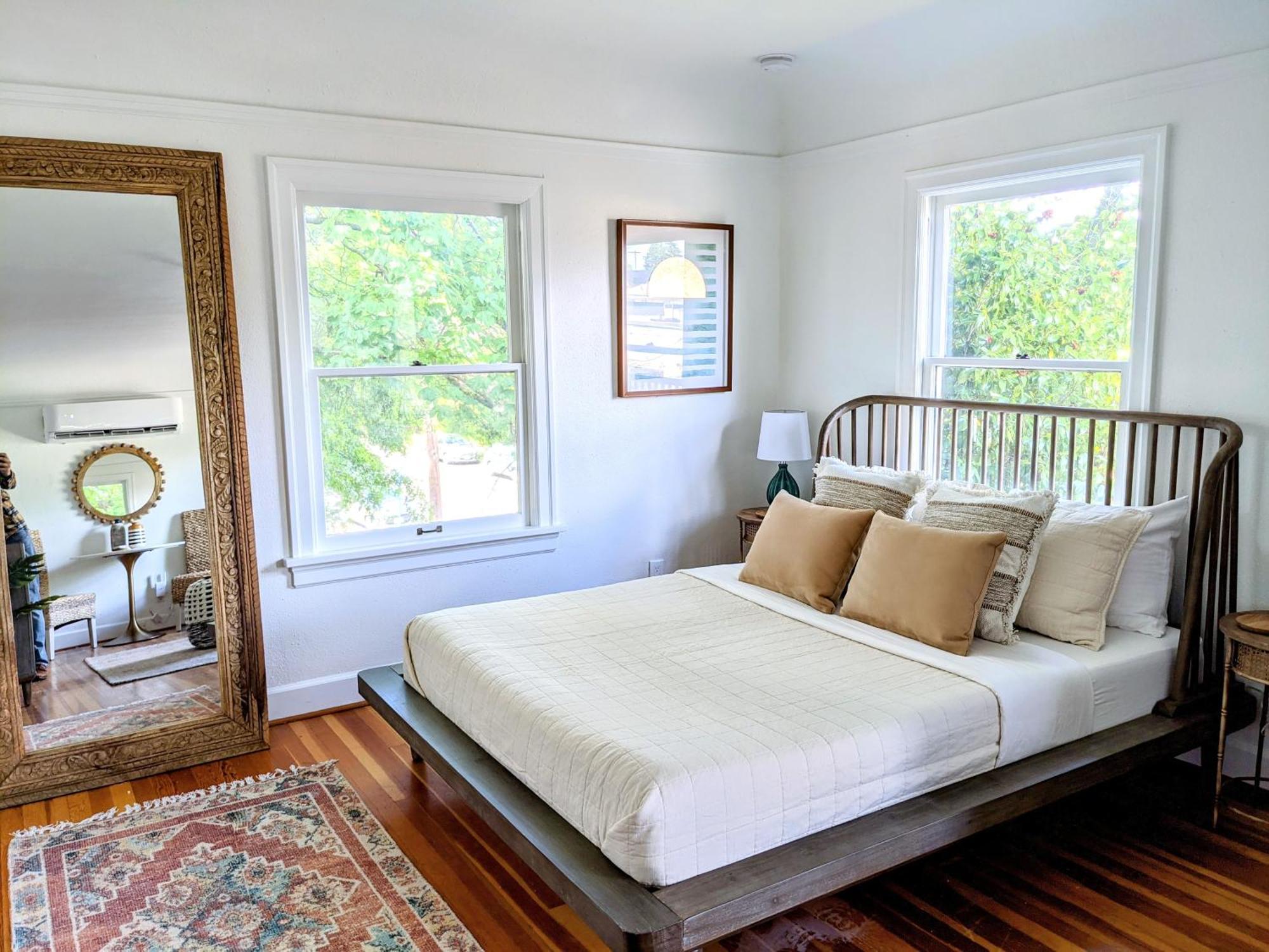 Collection - Boho Oasis In Ladd's Addition With 2 Beds Apartment *