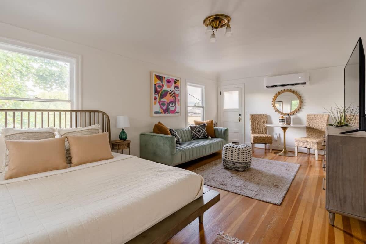 Collection - Boho Oasis In Ladd's Addition With 2 Beds Apartment Portland