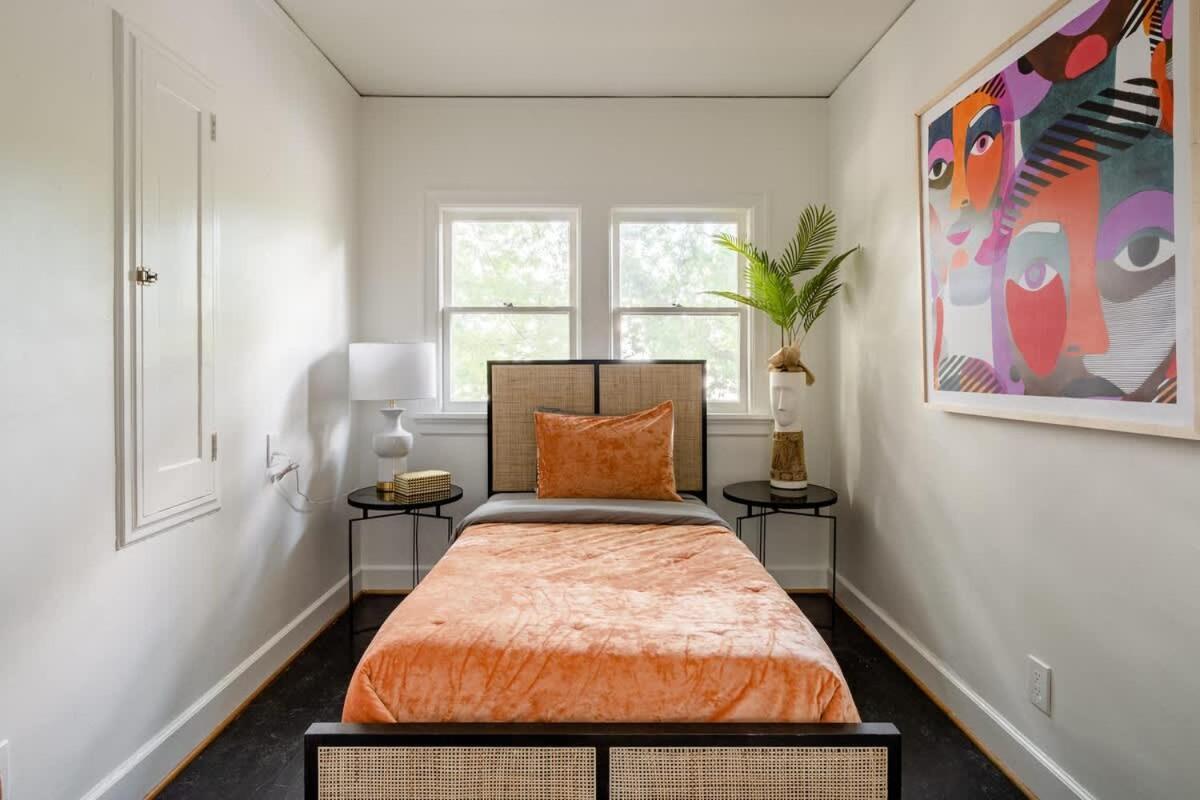 Collection - Boho Oasis In Ladd's Addition With 2 Beds Apartment
